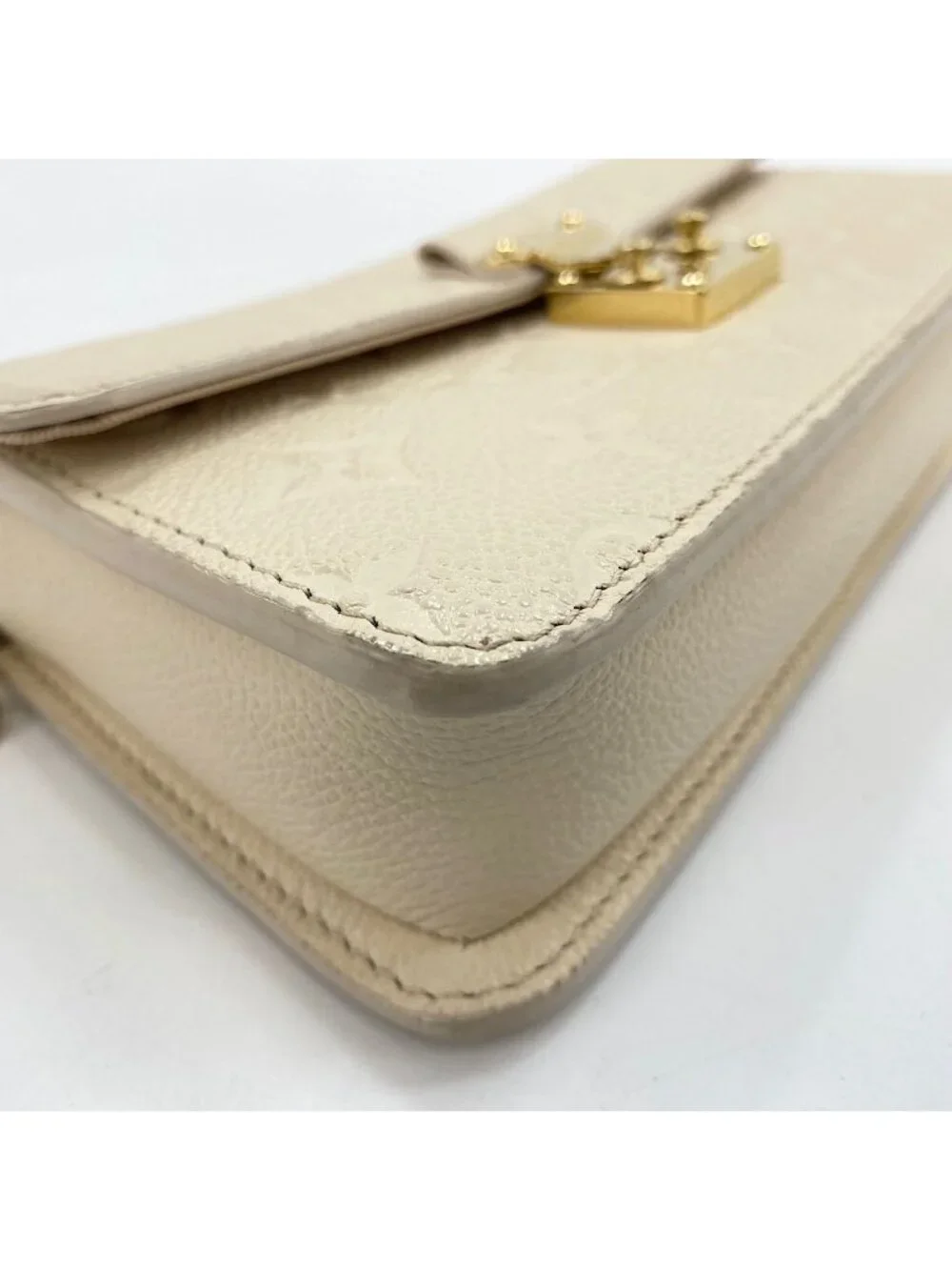 Louis Vuitton Shoulder Bag Wallet on Chain Metis